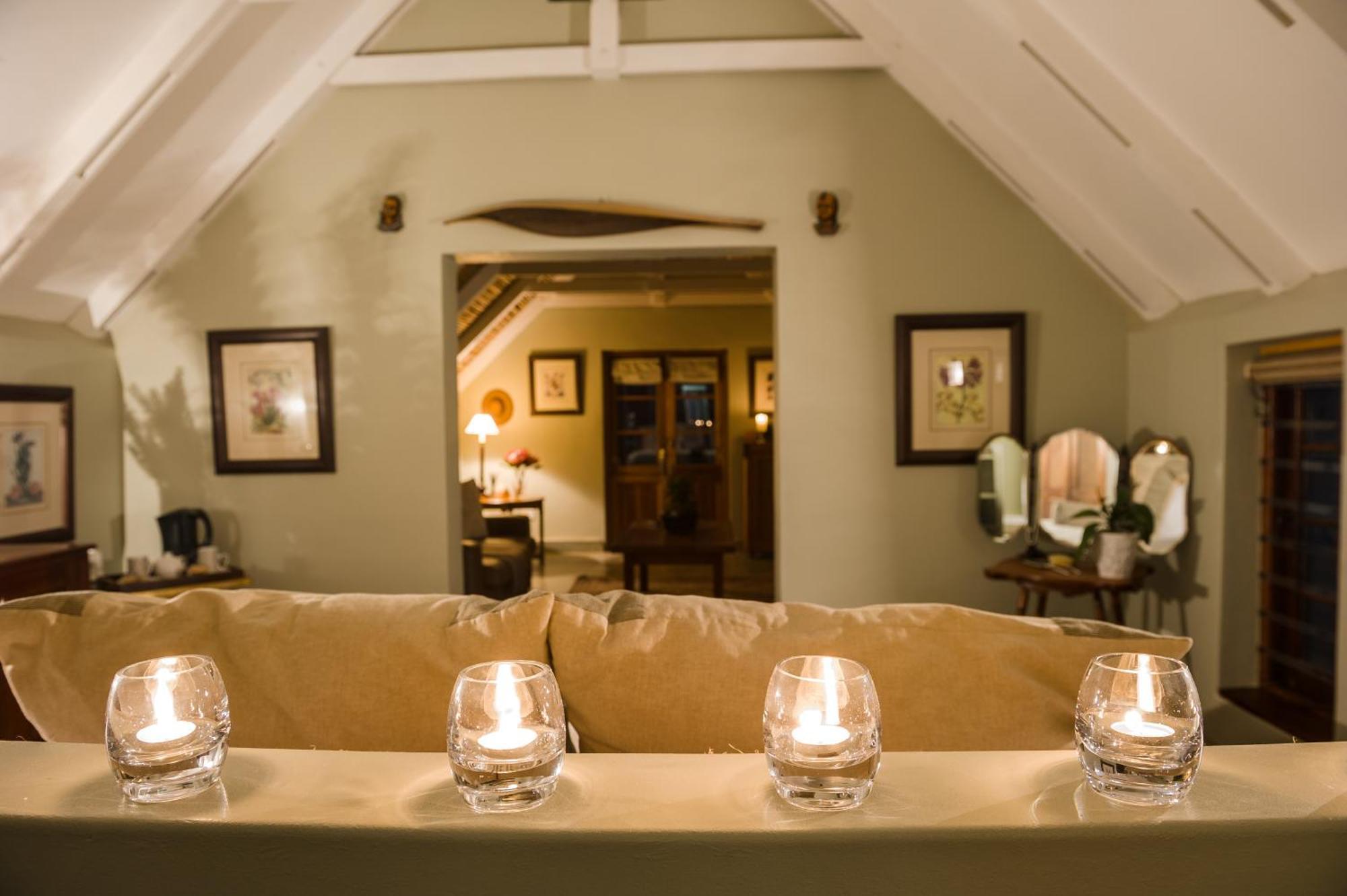The Oystercatchers Haven At Paternoster Room photo