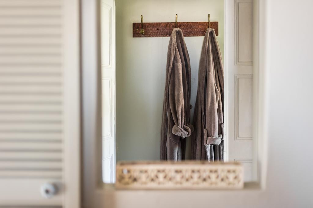 The Oystercatchers Haven At Paternoster Room photo